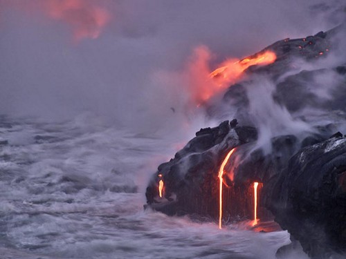 Hawaiian volcanoes essay